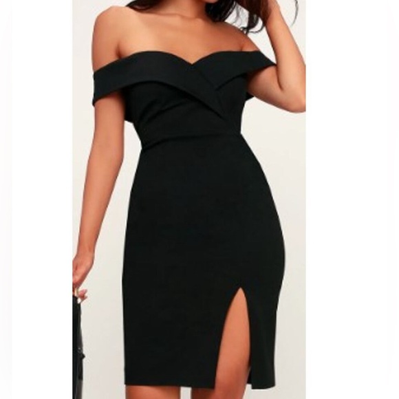Lulus Dresses & Skirts - Lulu's Black Asymmetrical Bodycon Dress- Medium